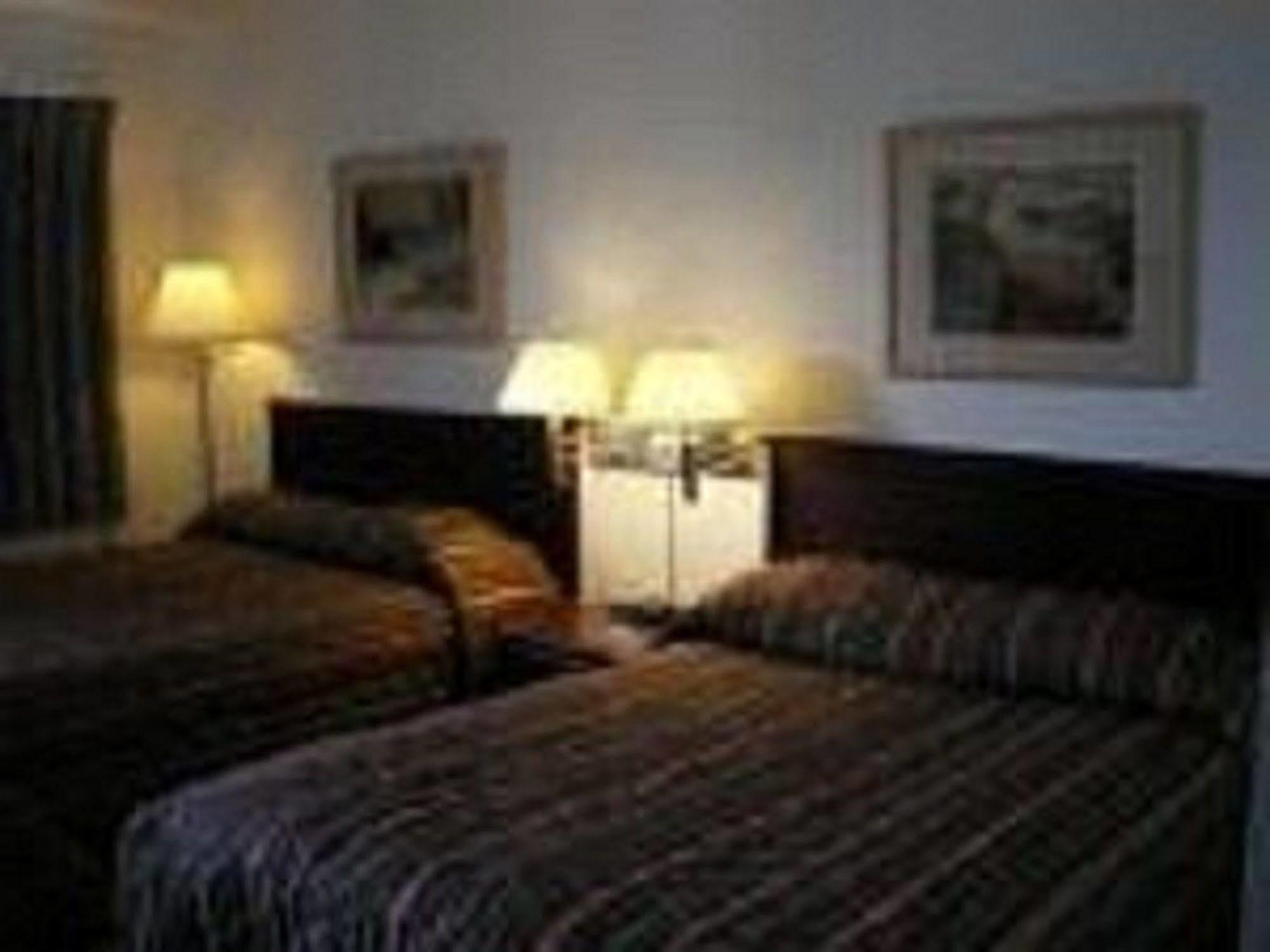 Sun-Dek Motel Medicine Hat Kültér fotó